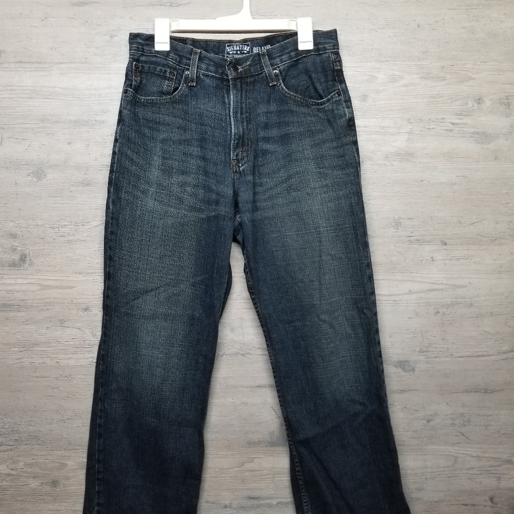 Levi's Relaxed Fit Jeans. AMAZING! Brand New! Soft